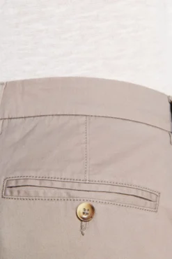 Pantaloni chino tortora