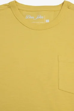 T-shirt girocollo con taschino gialla